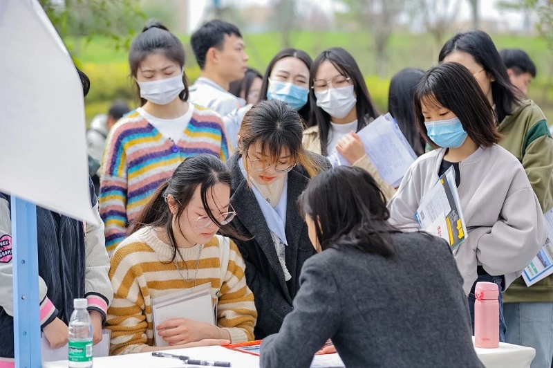 切實做好高校畢業(yè)生就業(yè)工作 做實做細就業(yè)指導服務 第4張
